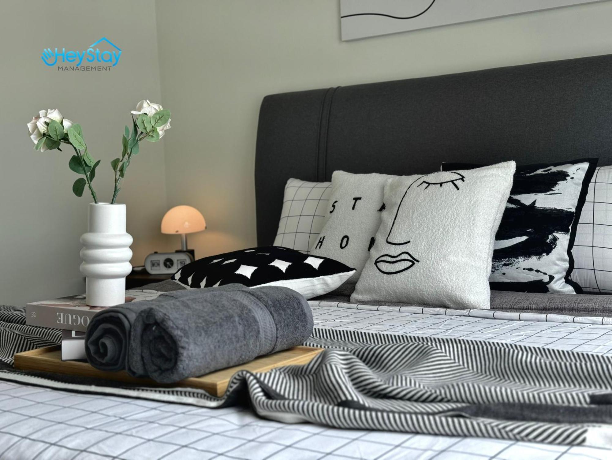 The Apple Residence By Heystay Management Malacca Екстериор снимка